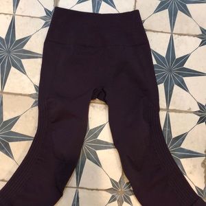 Lululemon Flow and Go Crop